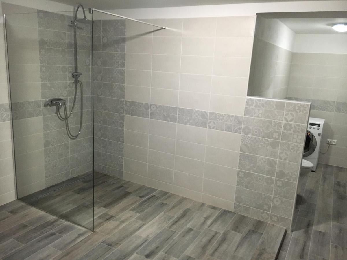 Portus Apartment Smržovka Buitenkant foto
